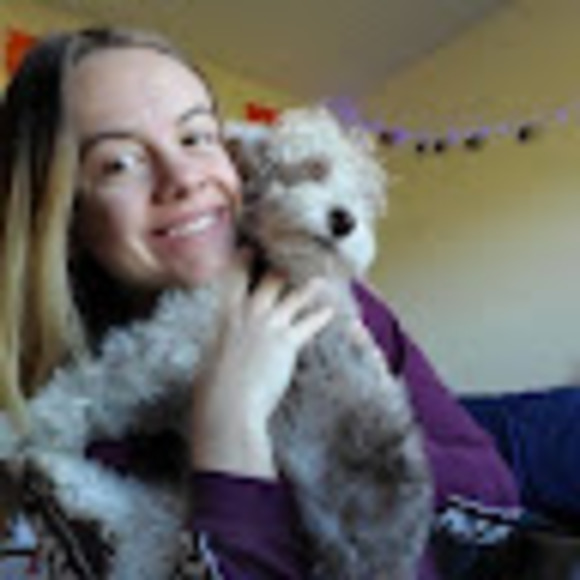 Meet your Posher, Trinity - Picture 1 of 1